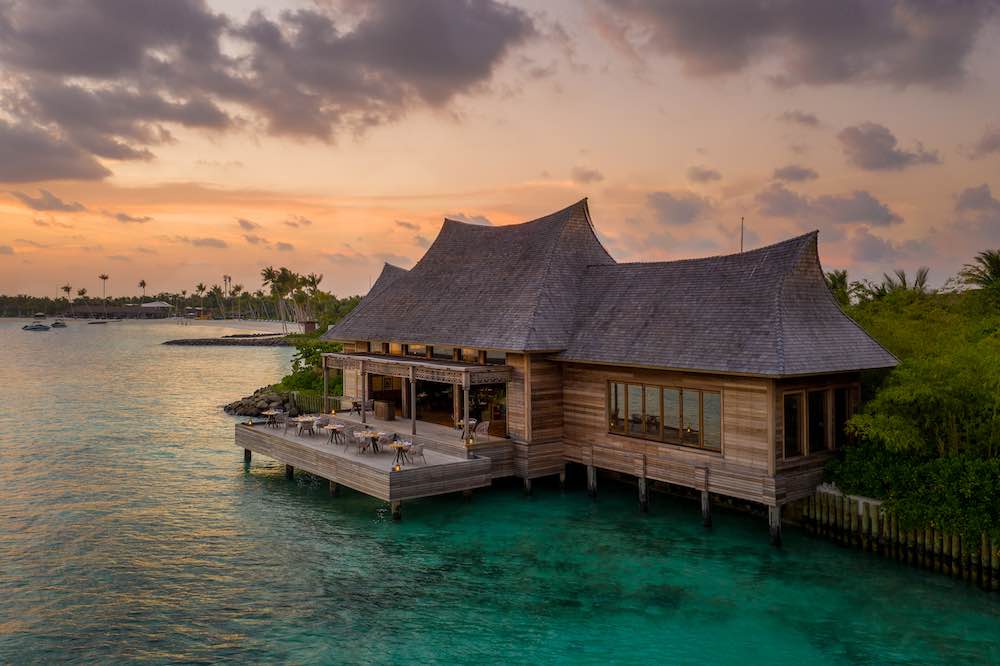 Li Long at Waldorf Astoria Maldives Ithaafushi thumbnail 4
